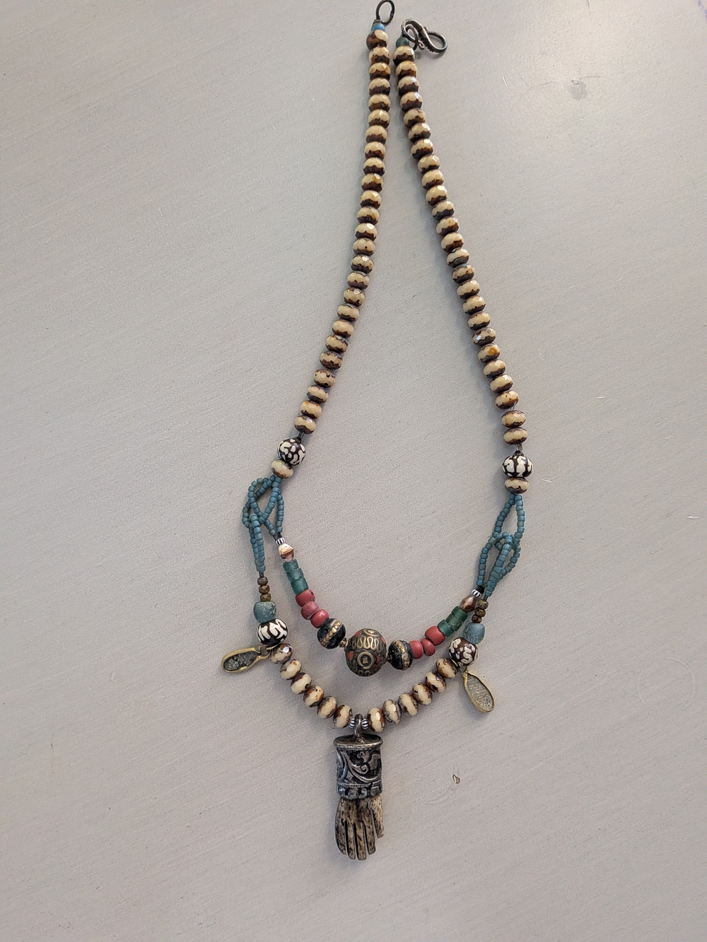 Bohemian Multicolor Beaded Hand Pendant Necklace